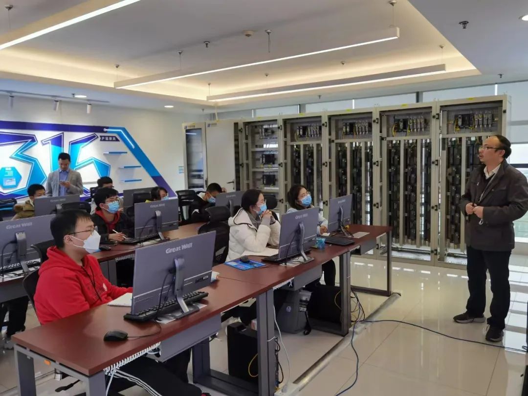 https://mmbiz.qpic.cn/sz_mmbiz_jpg/S0lj2vhicJf8SYZcRYYLjIjicQnZgMPxPcncF2tRJaX9nLtyF5Zx2QibF8X6LYlvvZRg75o6yudglTBwebQ2Ojr4A/640?wx_fmt=jpeg&from=appmsg
